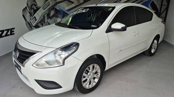 NISSAN VERSA 1.6 16V FLEXSTART SV 4P XTRONIC